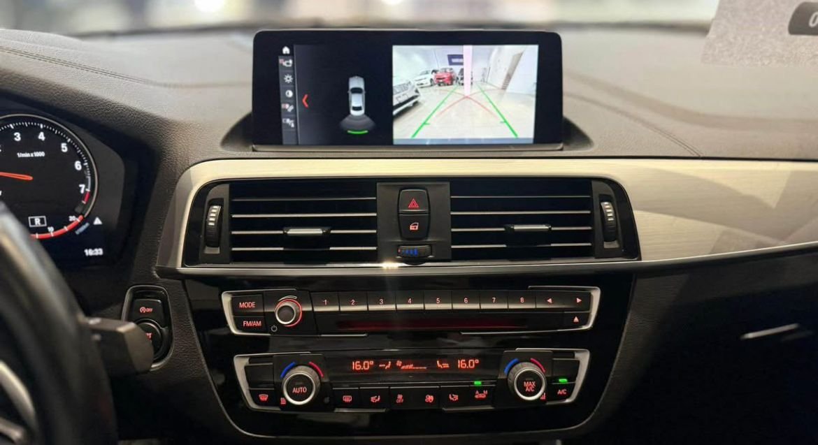 BMW Serie 2 220i 2021 Gris (10)