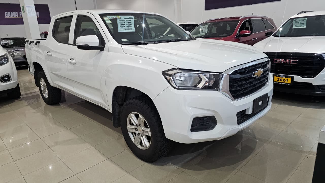 Chevrolet S10 MAX cc 4x4 2023 Blanco (2)