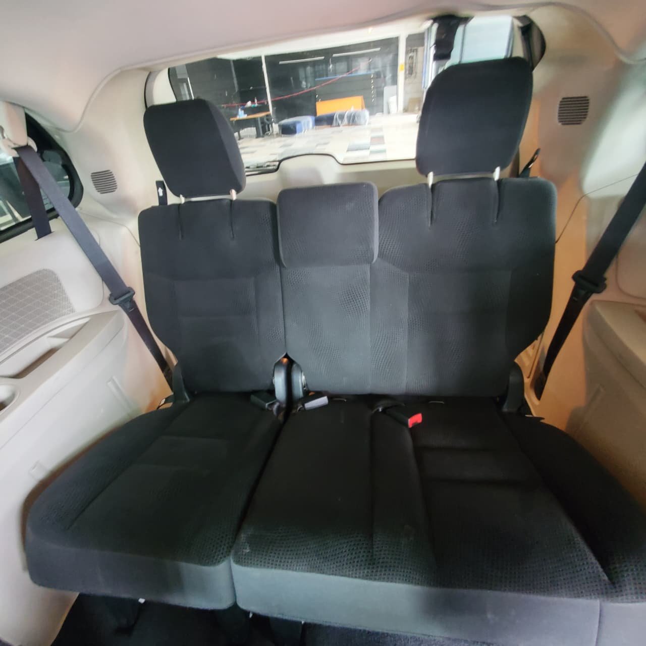 Dodge Grand Caravan SXT 2019 Blanco (4)