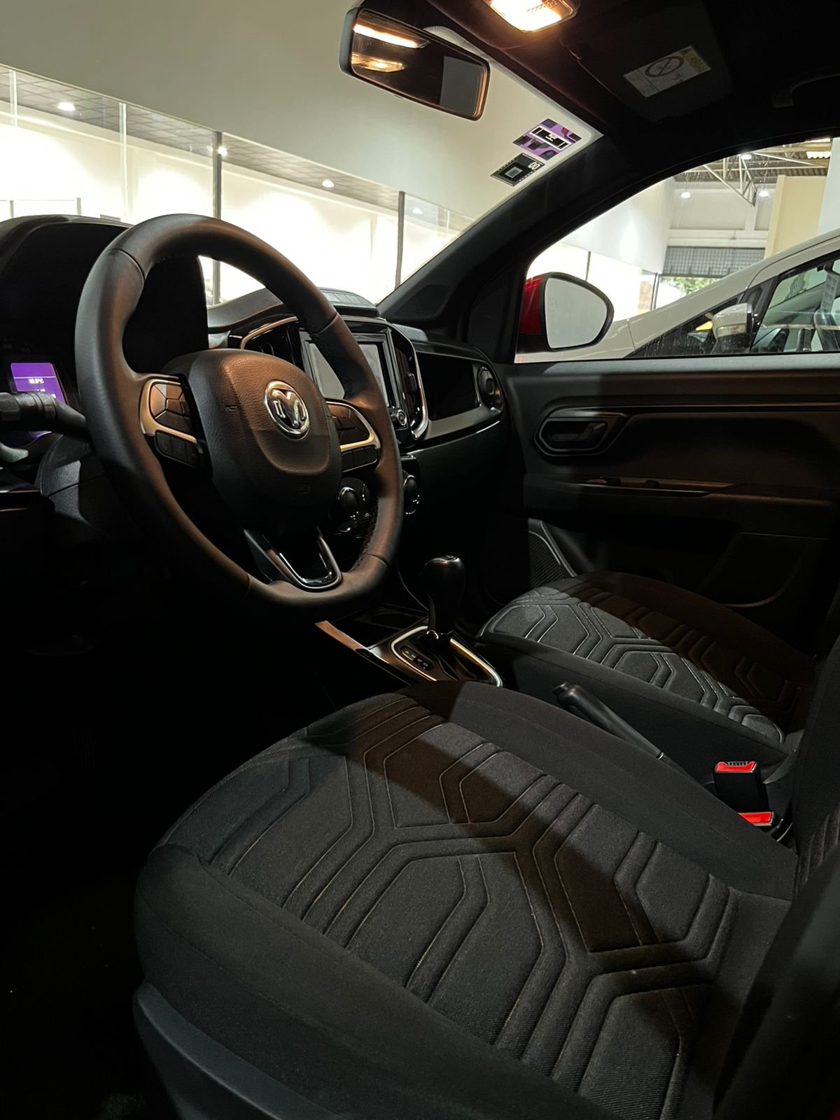 Ram 700 Bighorn At 2025 Rojo (4)
